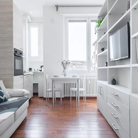 Appartement And Cozy In Porta Romana By Easylife